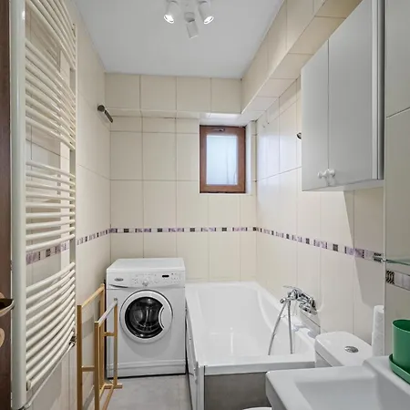 Modern Near Gara De Nord By Blvd * Bucharest