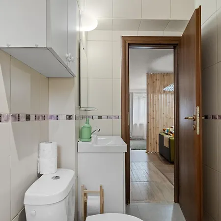 Modern Near Gara De Nord By Blvd * Bucharest